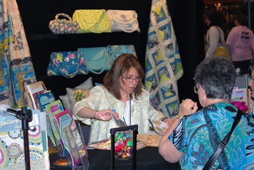 Pat_selling_fabric