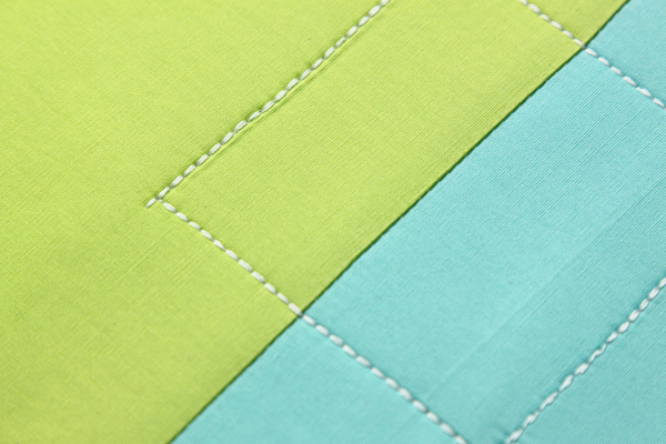 Closeupwebtsstitchweb