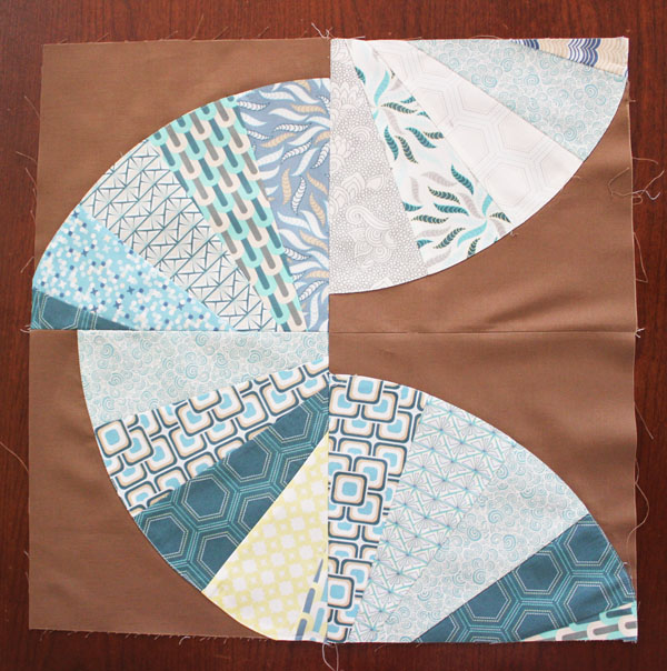 Modern-modified-dresden-plate-block