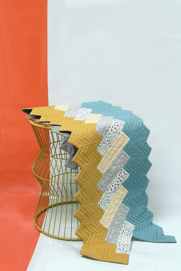 Essentials_tablerunner_3 Essentials_tablerunner_3