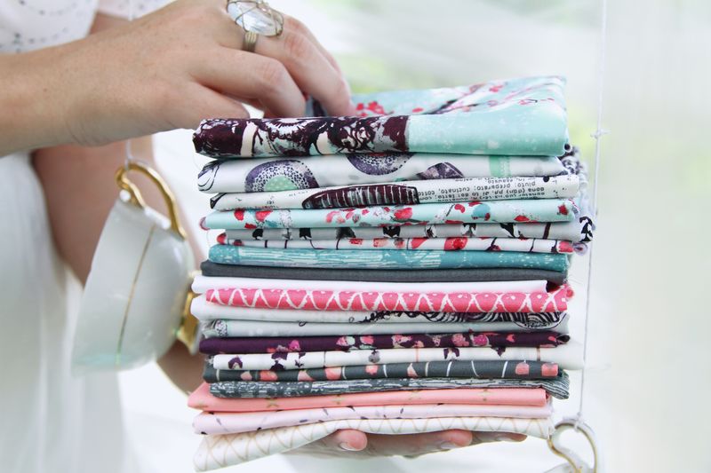 ArtGalleryFabrics_Wonderland_FabricBundle_1