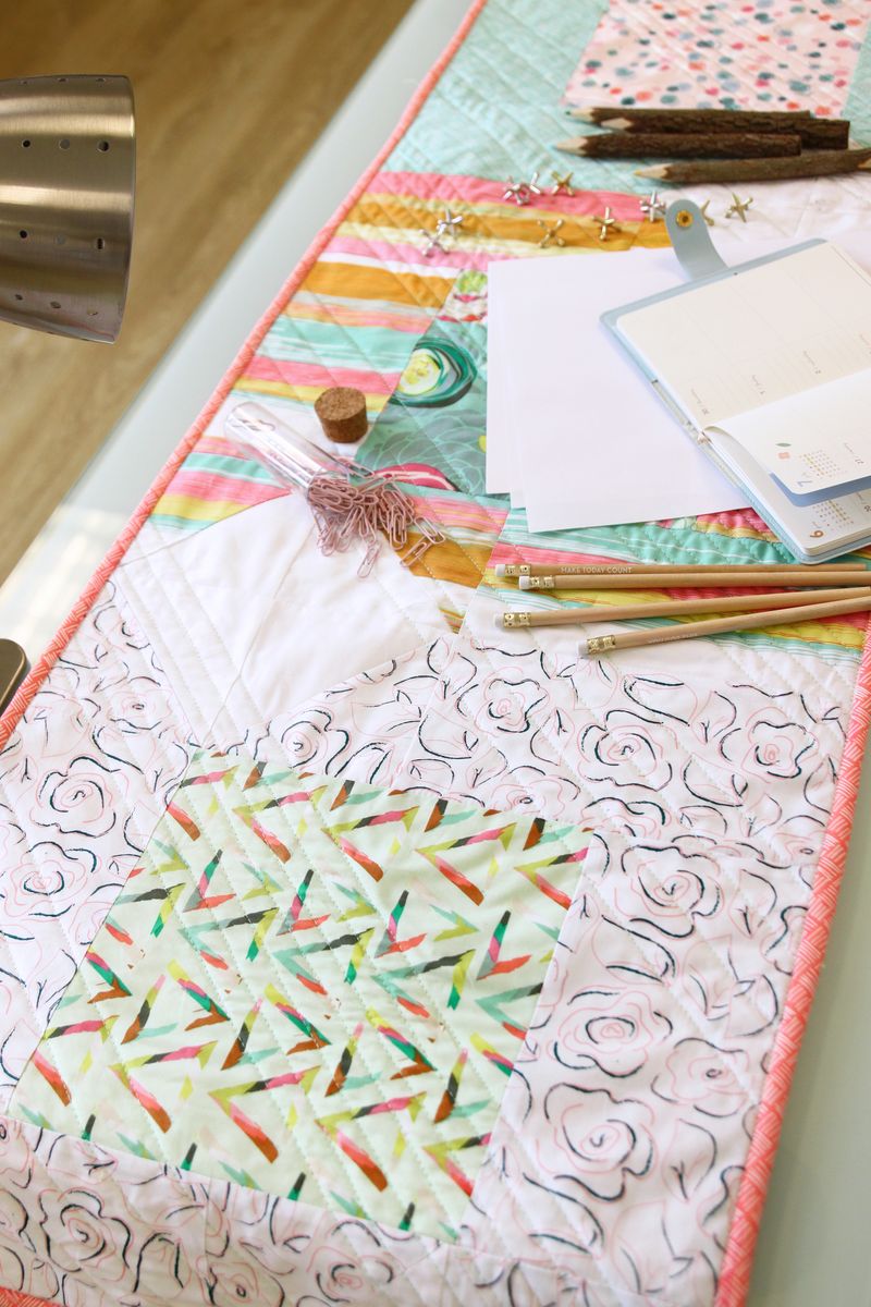 ArtGalleryFabrics_Chalk&Paint_Table Runner_5 ArtGalleryFabrics_Chalk&Paint_Table Runner_5