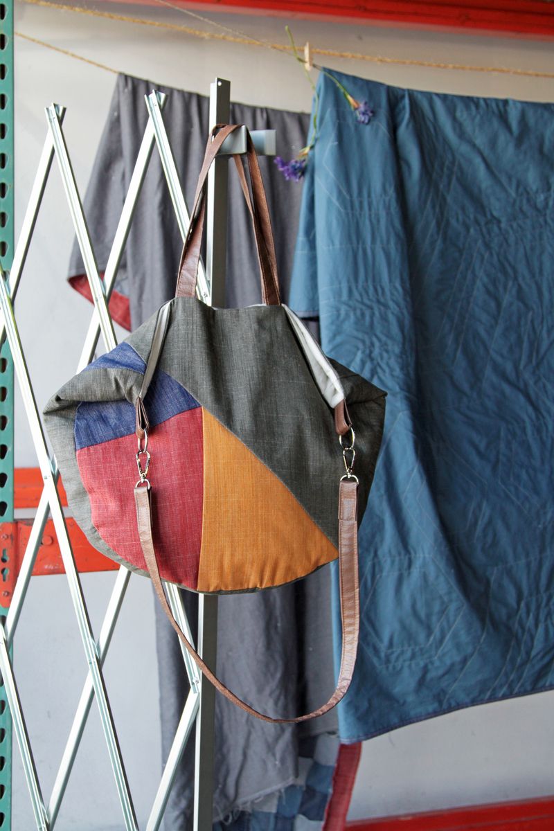 Agf_denimStudio_handbag3_2