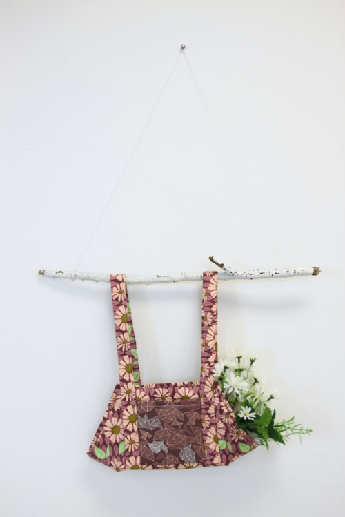 ArtGalleryFabrics_Succulence_SlingBag_1