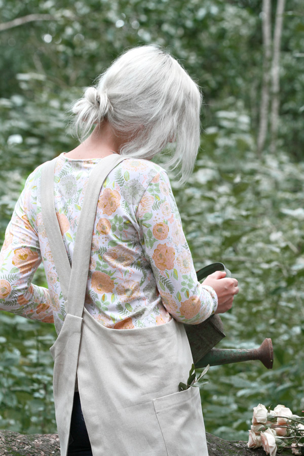 Gathered_Apron&Top_1