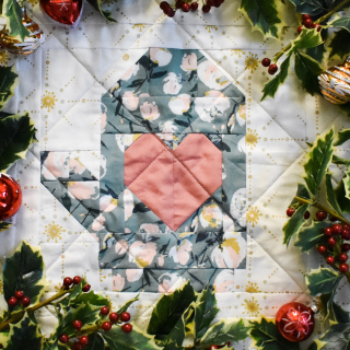 Quiltmas Day 12 Broadcloth Studio Heart in Hand Quilt Block