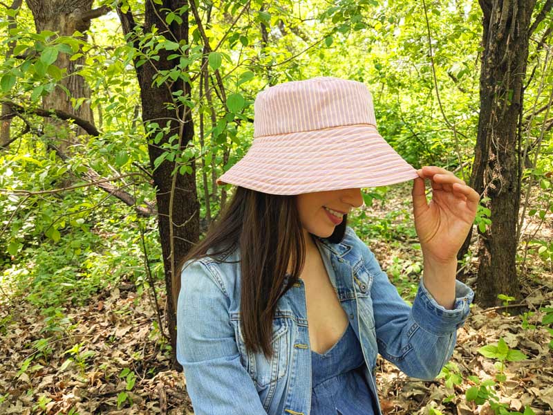 Striped-hat Striped-hat